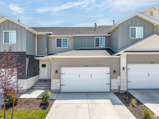 5084 E Lakefield Dr, Eagle Mountain, UT 84005