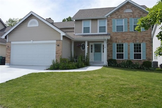 708 Spring Crest Ct, Fenton, MO 63026