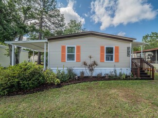 1513 Flora Lee Dr, Leesburg, FL 34748
