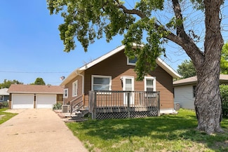3024 Avenue L, Council Bluffs, IA 51501