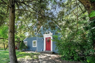 297 S James Rd, Columbus, OH 43213