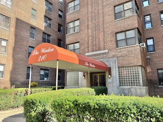 210 Martine Ave Unit 5J, White Plains, NY 10601