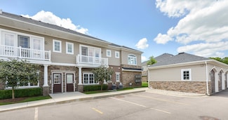5539 Arbor Chase Dr, Ann Arbor, MI 48103