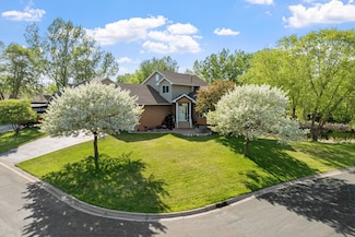 5390 157th St N, Hugo, MN 55038