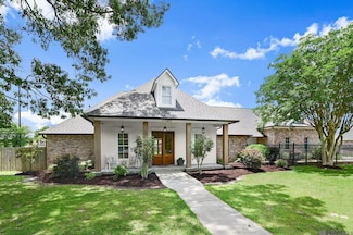 12828 Oxley Dr, Baton Rouge, LA 70816