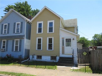 314 Bank St, Dennison, OH 44621
