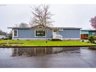 2350 N Terry St Unit 155, Eugene, OR 97402