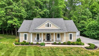7074 E Pine Needle Ln, Morgantown, IN 46160
