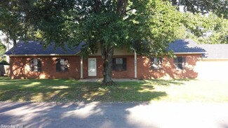 1708 Brock St, Judsonia, AR 72081