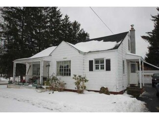 3432 Lockport Olcott Rd, Lockport, NY 14094