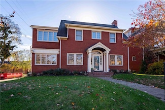 201 4th St, Beaver, PA 15009