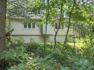 709 E Rogers Ave, Beverly Shores, IN 46301