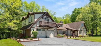 20 Patton Woods Rd, Charlotte, VT 05445