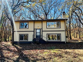18576 S 1300 Rd, Richards, MO 64778