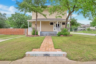 628 N 22nd St, Waco, TX 76707