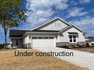 5277 Hawk Hollow Dr E, Bath Township, MI 48808