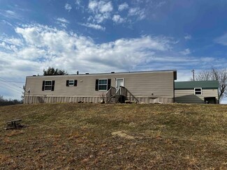 41944 Trail Run Rd, Matamoras, OH 45767