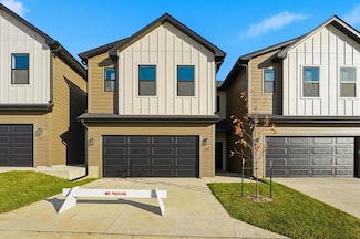 1337 Meadow Rose Place, Waukee, IA 50263