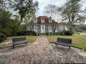 310 S Natchez St, Kosciusko, MS 39090