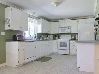 93 Center Rd, Shirley, MA 01464