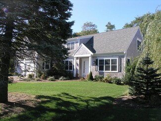 54 Uncle Alberts Dr, Chatham, MA 02633