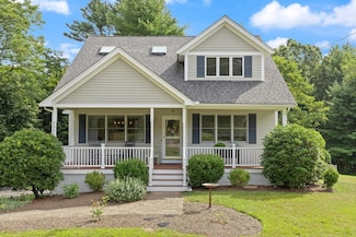40 Ray Rd, Wrentham, MA 02093