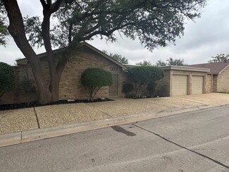 1408 W Pecan Ave, Midland, TX 79705