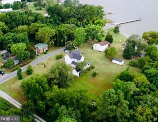 20832 Bivalve Wharf Rd, Bivalve, MD 21814
