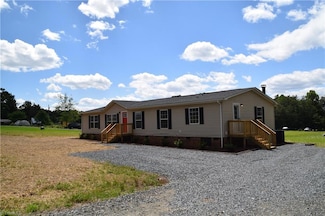 1321 Pilot Westfield Rd, Pilot Mountain, NC 27041