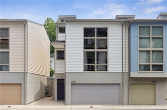 1385 Stirling Cir NW, Atlanta, GA 30318