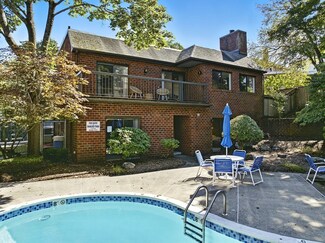 62 Vine St Unit 62, Winchester, MA 01890