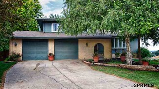 2511 S 163rd Cir, Omaha, NE 68130