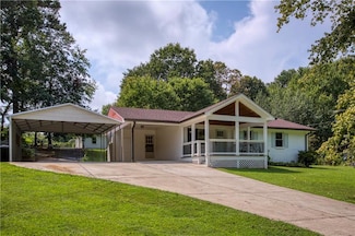 4523 Doc Sams Rd, Cumming, GA 30028