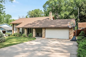 1653 Briardale Rd NE, Minneapolis, MN 55432