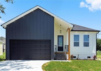 7948 Edgelake Ct, New Orleans, LA 70126