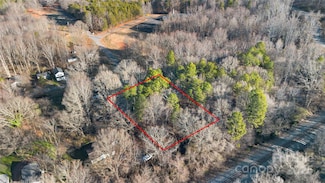 703 W Carolina Ave, Bessemer City, NC 28016