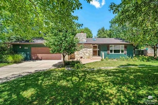 155 S Dartmouth Dr, Manhattan, KS 66503