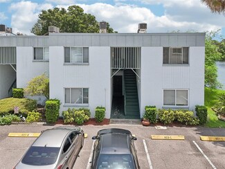 811 N Keene Rd Unit V-7, Clearwater, FL 33755