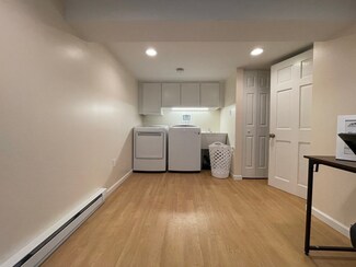 122 Old County Rd, Holland, MA 01521