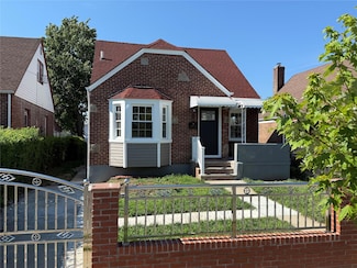 21609 104th Ave, Queens Village, NY 11429