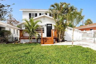 13148 3rd St E, Madeira Beach, FL 33708