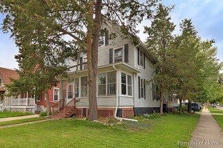 329 Spruce St, Aurora, IL 60506