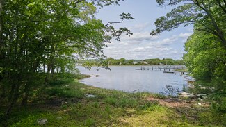 28 Money Point Rd, Mystic, CT 06355