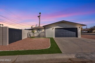 5942 W Seldon Ln, Glendale, AZ 85302