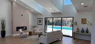 5219 Rutherglenn Dr, Houston, TX 77096