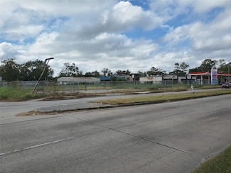 6226 E Tidwell Rd, Houston, TX 77016