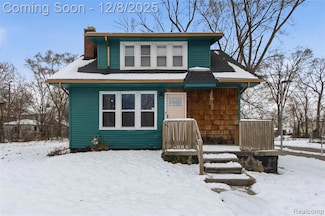 16800 Santa Rosa Dr, Detroit, MI 48221