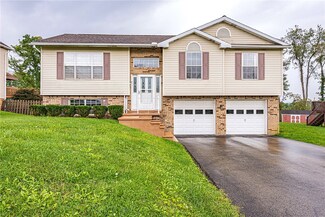 111 Mae Ln, Uniontown, PA 15401