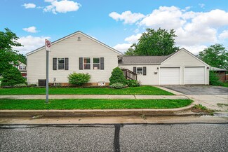 402 Fair St, Valparaiso, IN 46383