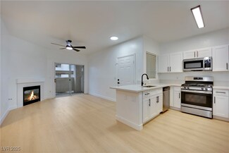 855 N Stephanie St Unit 1715, Henderson, NV 89014